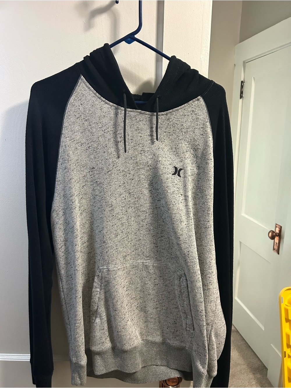 Hurley Men’s Sweatshirt